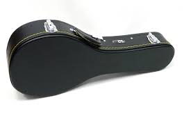 MANDOLÍNA