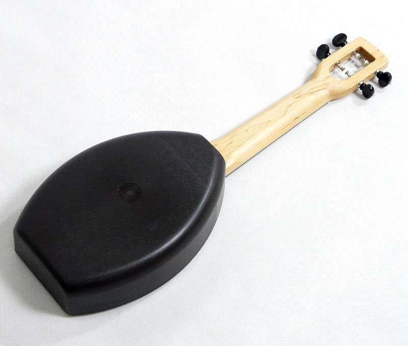 Sopránové ukulele MFC BLECHA Ananas