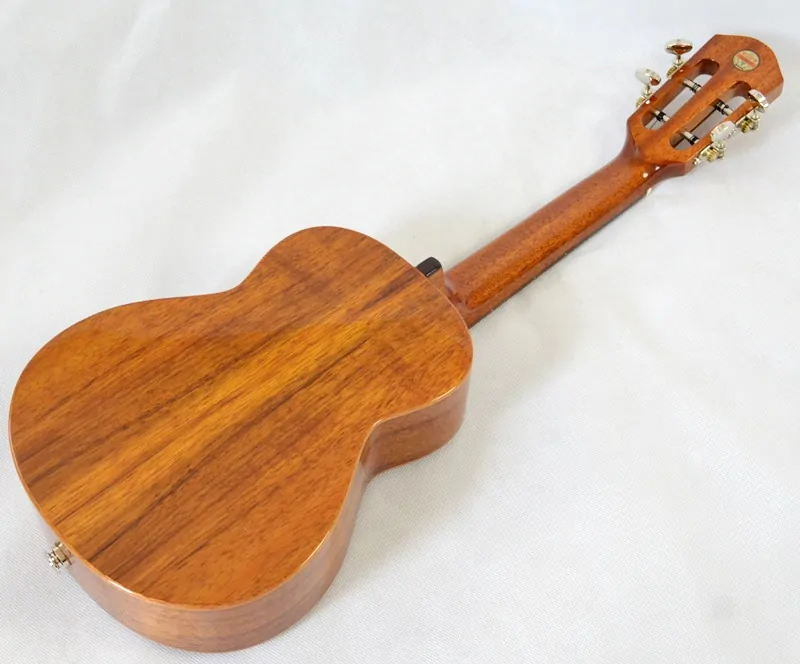 Koncertní celomasivní koa semiakustické ukulele aNueNue  AKK2E