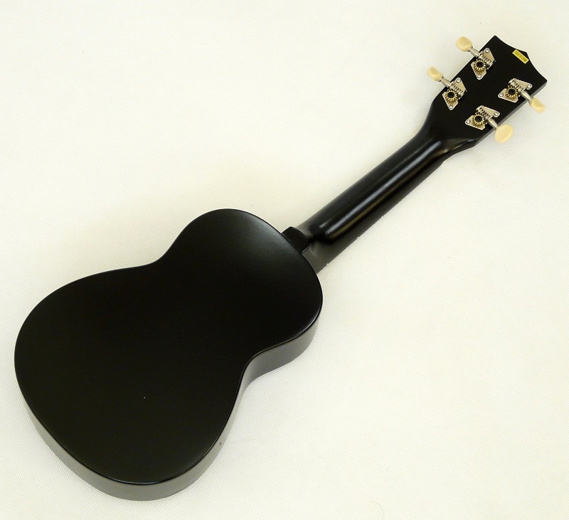 Sopránové ukulele Makala MK SS BLK žralok