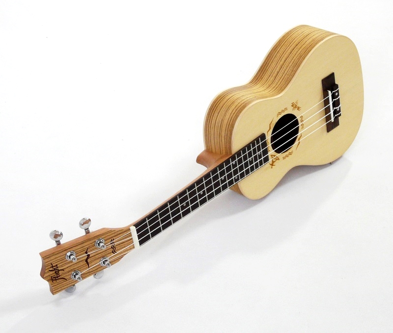Koncertní ukulele FLIGHT DUC 525 SP/ZEB