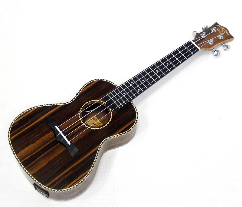 Koncertní elektroakustické ukulele SNAIL UKC 498EQ Ebenové