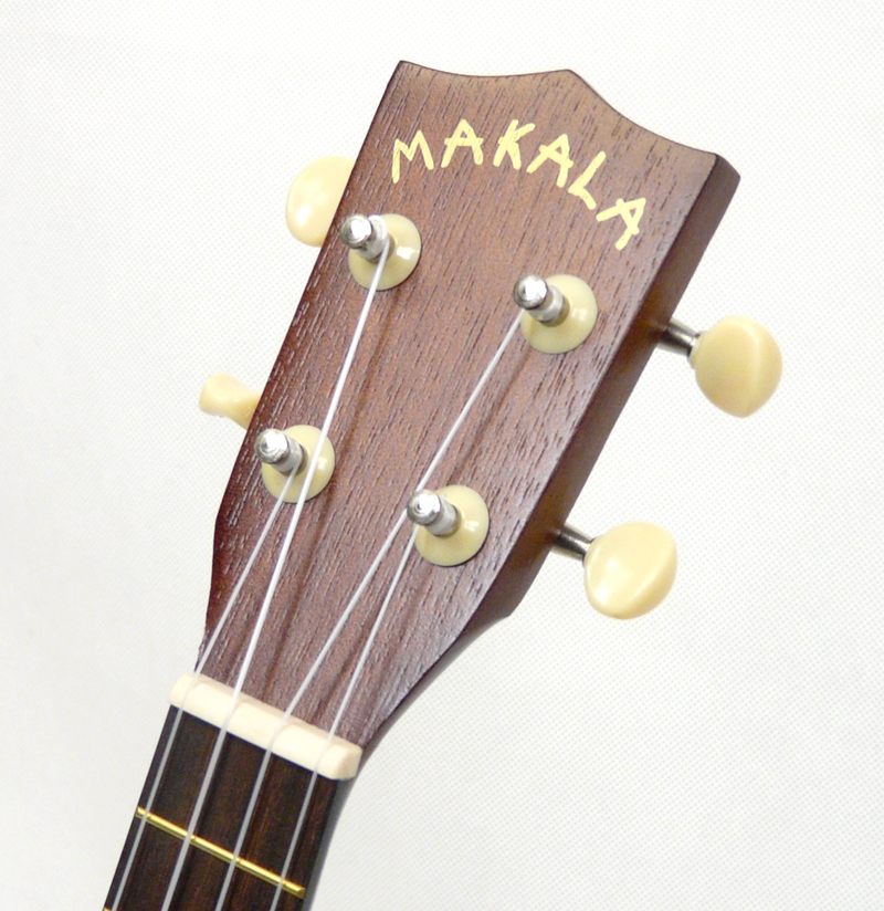 Sopránové elektroakustické ukulele MAKALA MK-S-EQ