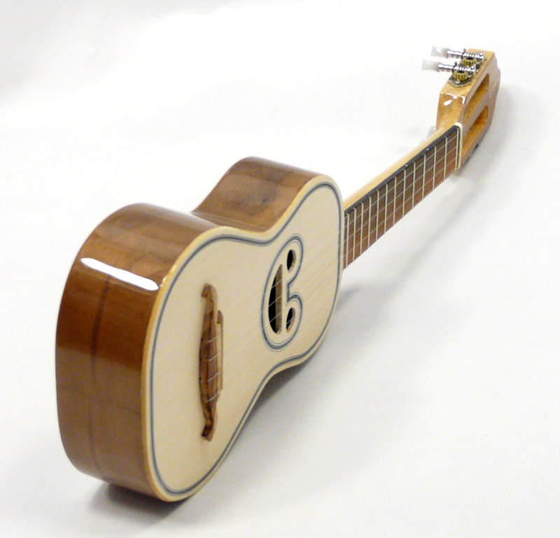 Klasické Portugalské cavaquinho APC 101  s pouzdrem