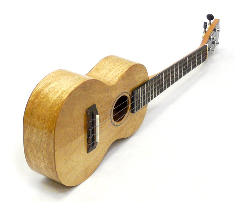 Koncertní ukulele PONO MGCD Mango