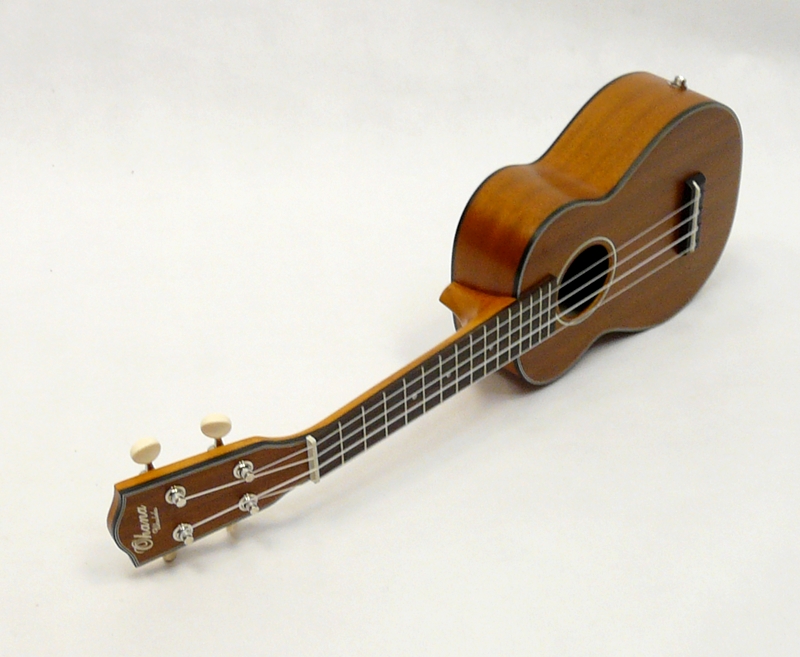 Sopránové elektro-akustické ukulele OHANA SK-14E