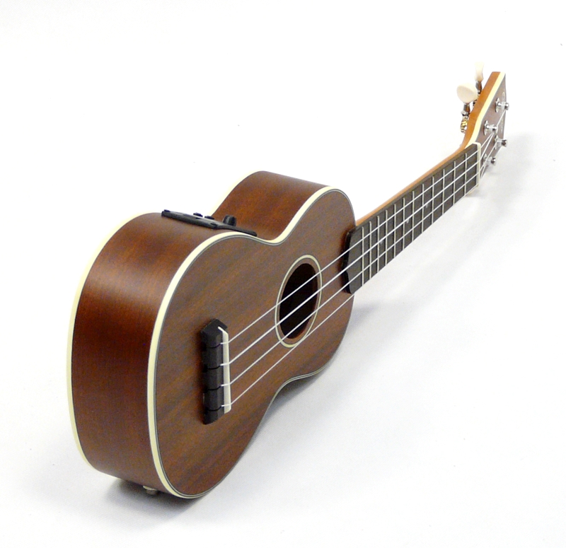 Sopránové elektoakustické ukulele Ohana SK-23E
