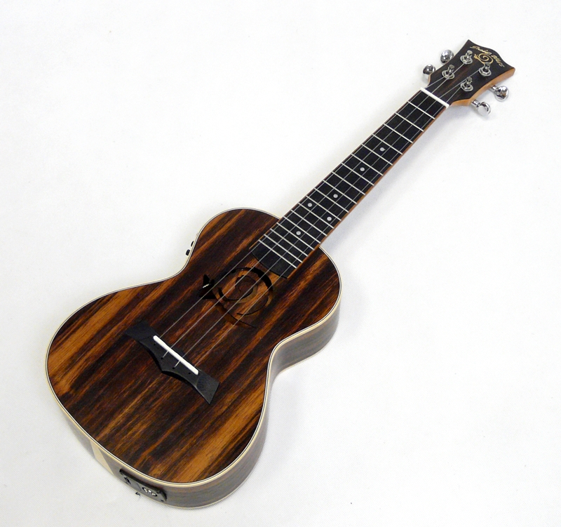 Koncertní elektroakustické ukulele SNAIL UKC 483EQ Eben