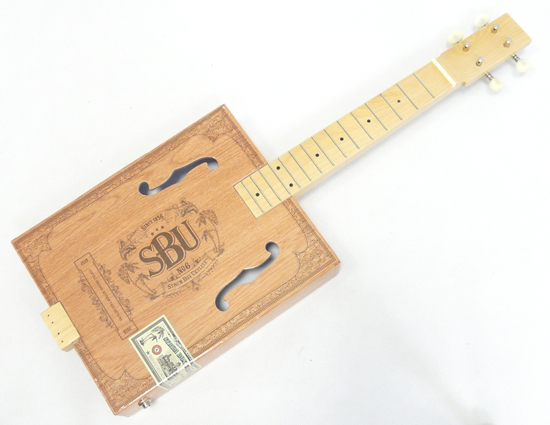 Strum Box kit na elektrické ukulele