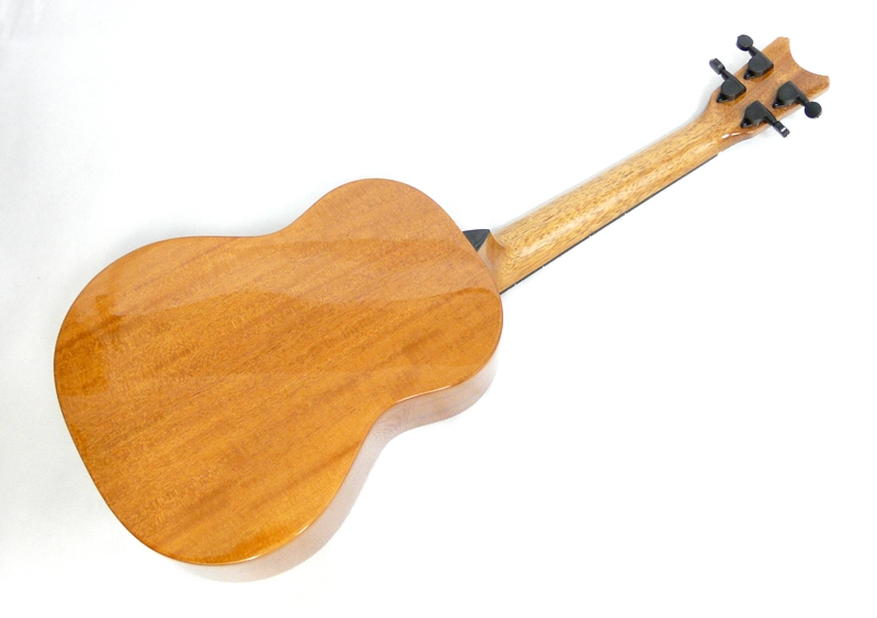 Grand tenor ukulele ROMERO CREATIONS GRAND GT Mahagon