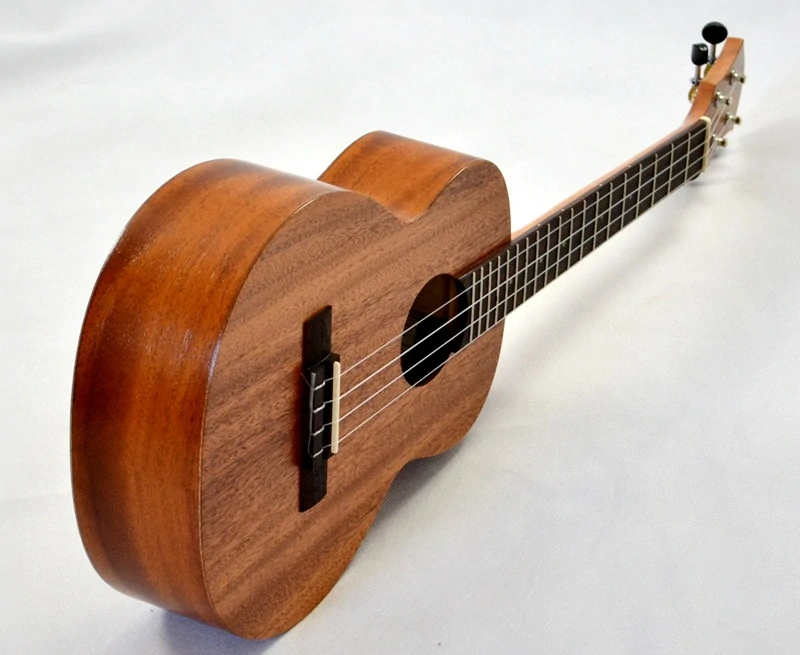 Tenor ukulele aNueNue aNN-U3 Mahagon