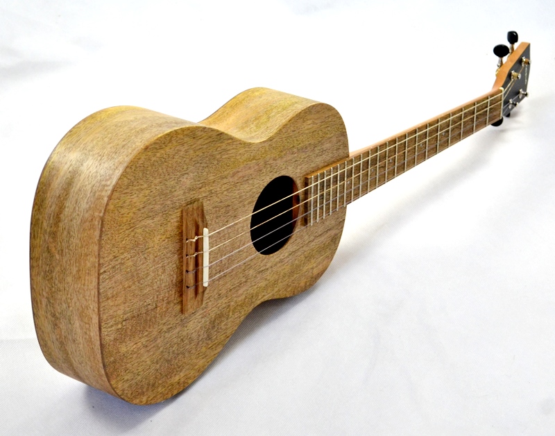 Baryton ukulele PONO MGB-K Mango Kalele