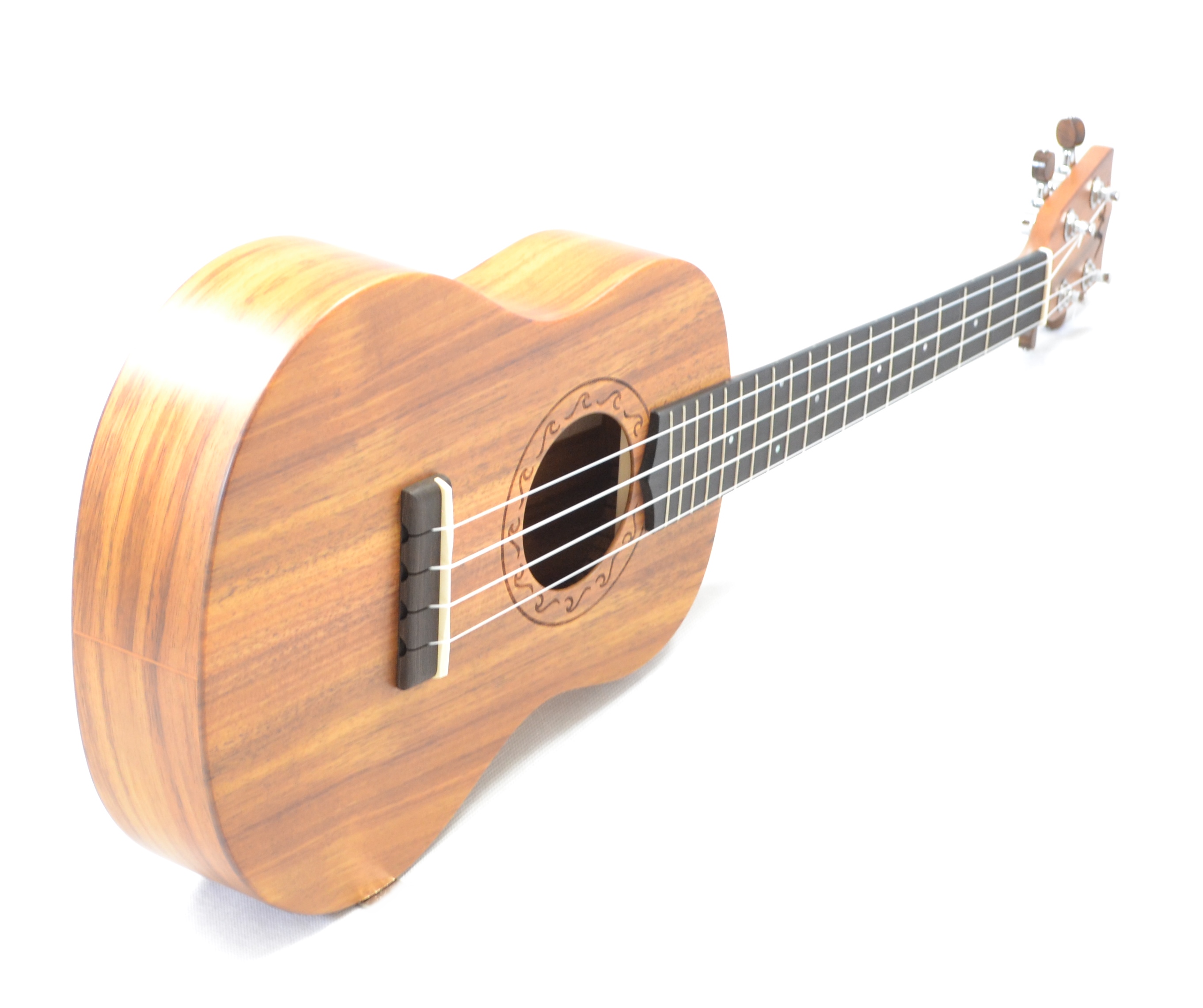Tenor ukulele RISA UKA-KOA-BAT Celomasivní koa