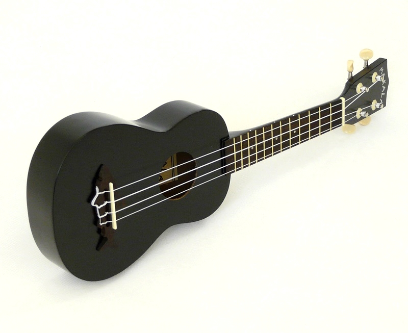 Sopránové ukulele Makala MK SS BLK žralok
