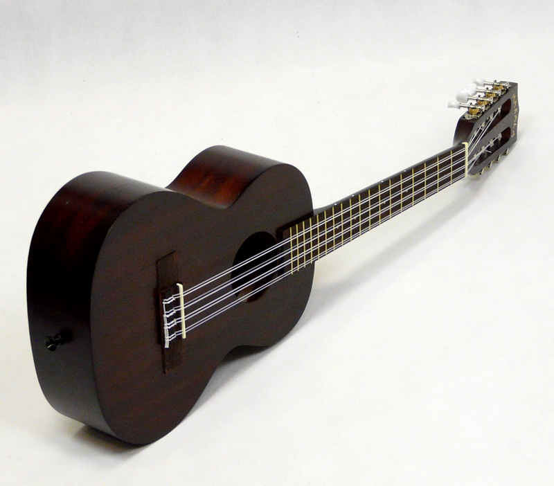Osmistrunní tenor ukulele MAKALA MK 8