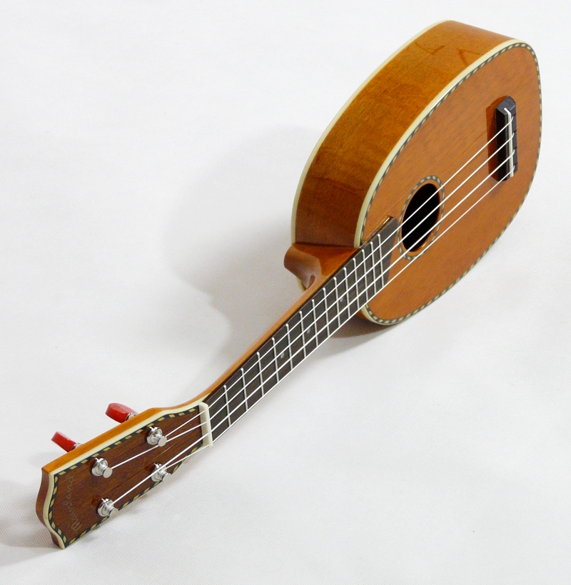 Soprano ukulele Mainland mango pineapple