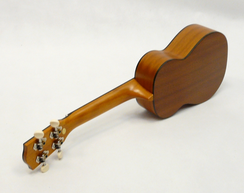 Sopránové elektro-akustické ukulele OHANA SK-14E