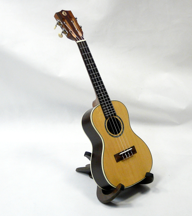 Koncertní ukulele Ohana CK-70R Smrk a palisandr