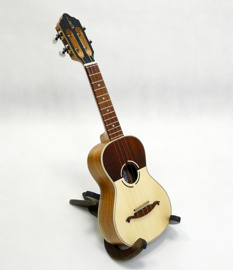 Portugalské cavaquinho APC 108 CAVAQUINHO Smrk a akacie