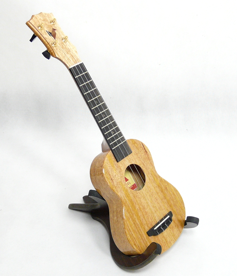 Sopránové ukulele The Rebel "Créme Brulee"