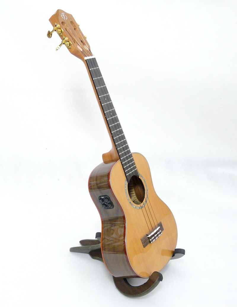 Tenor elektro-akustické ukulele FLIGHT DIANA TE Soundwave 
