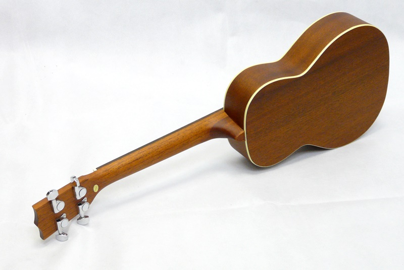 Tenor ukulele  MAHIMAHI MT-87M Mahagon