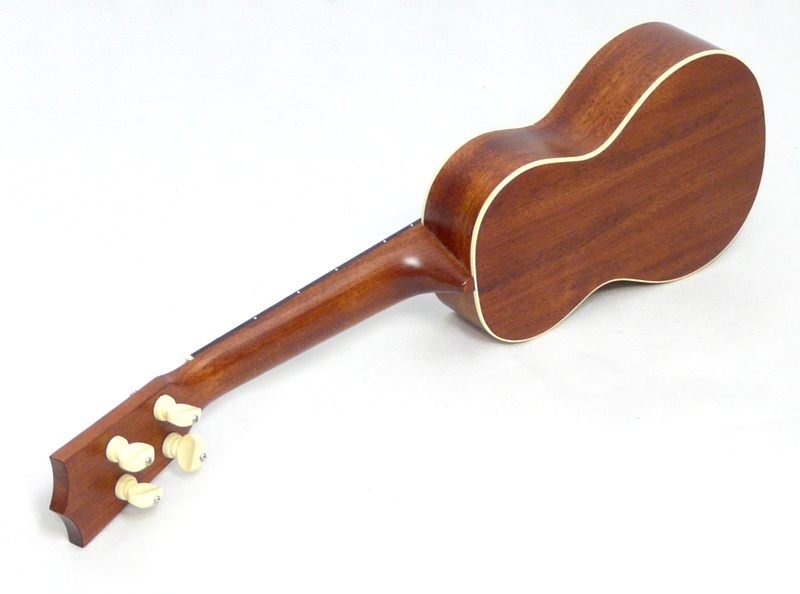 Sopránové ukulele SIGMA SUM 2S Mahagon