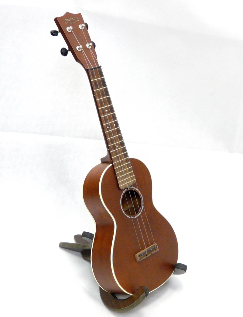Koncertní ukulele MARTIN 2 Mahagon