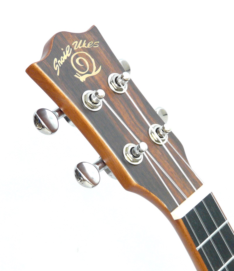 Koncertní elektro ukulele SNAIL SEU-1C Okume a akacie