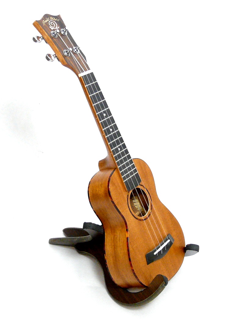 Sopránové ukulele SNAIL UKS-212E Mahagon
