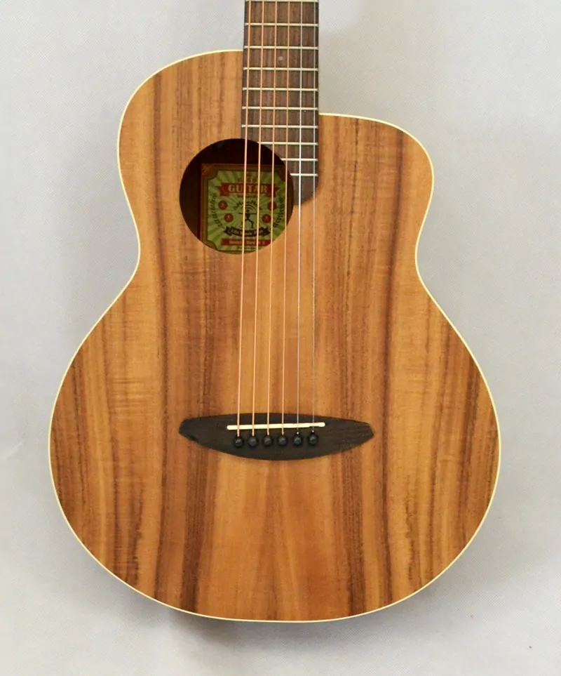 Akustická cestovní kytara aNueNue M3 Original