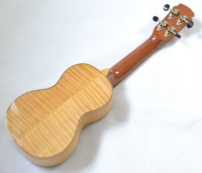 Sopránové ukulele Maestro US-35 Smrk a javor