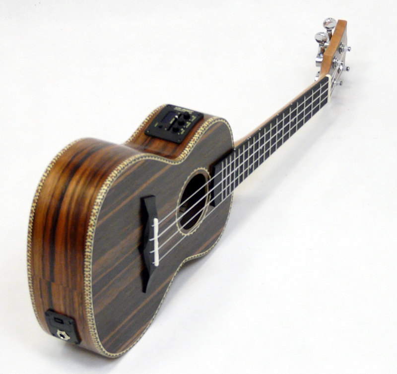 Koncertní elektroakustické ukulele SNAIL UKC 498EQ Ebenové