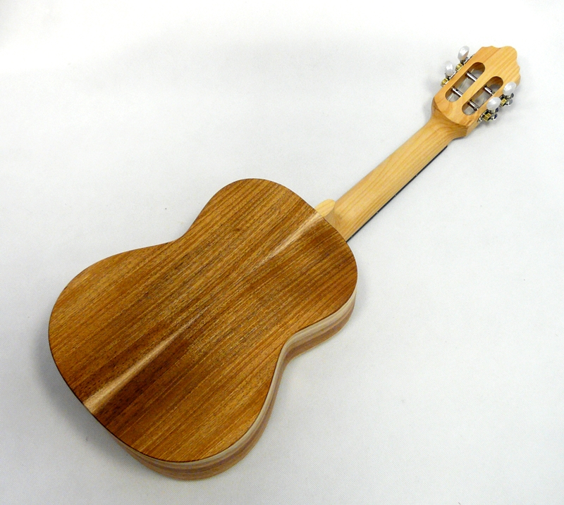 Cape verde cavaquinho APC CV110 s pouzdrem