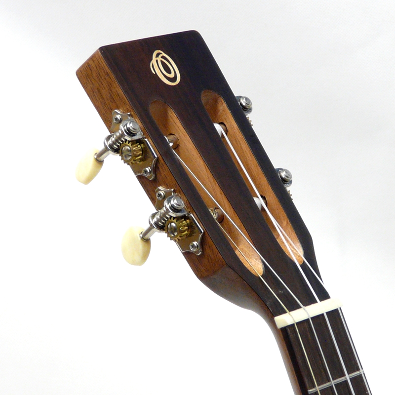 Baryton ukulele OHANA BK-70R Smrk a mahagon