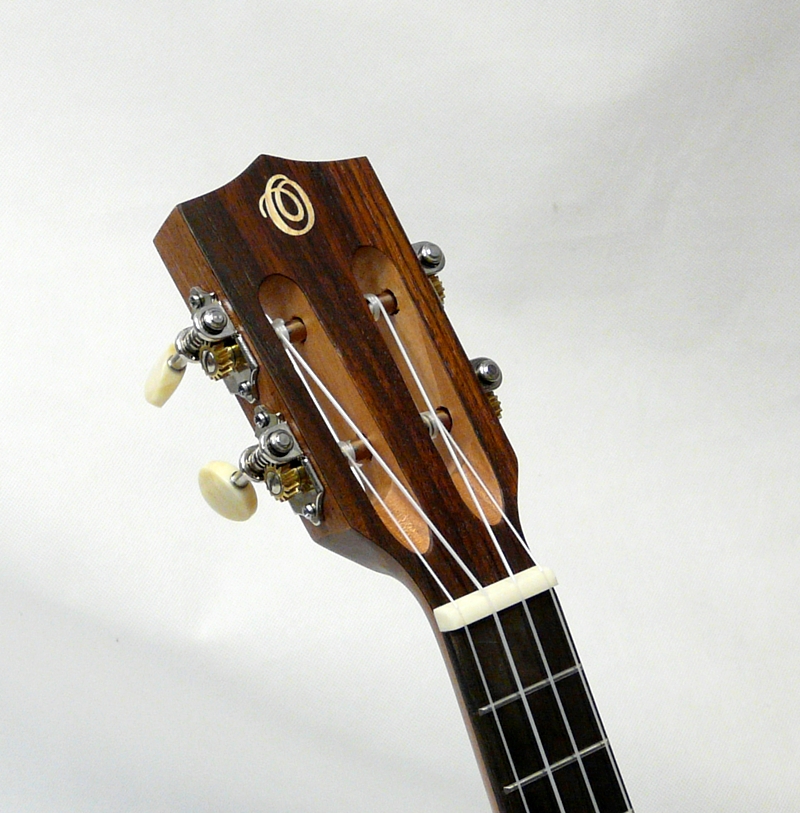 Koncertní ukulele Ohana CK-70R Smrk a palisandr