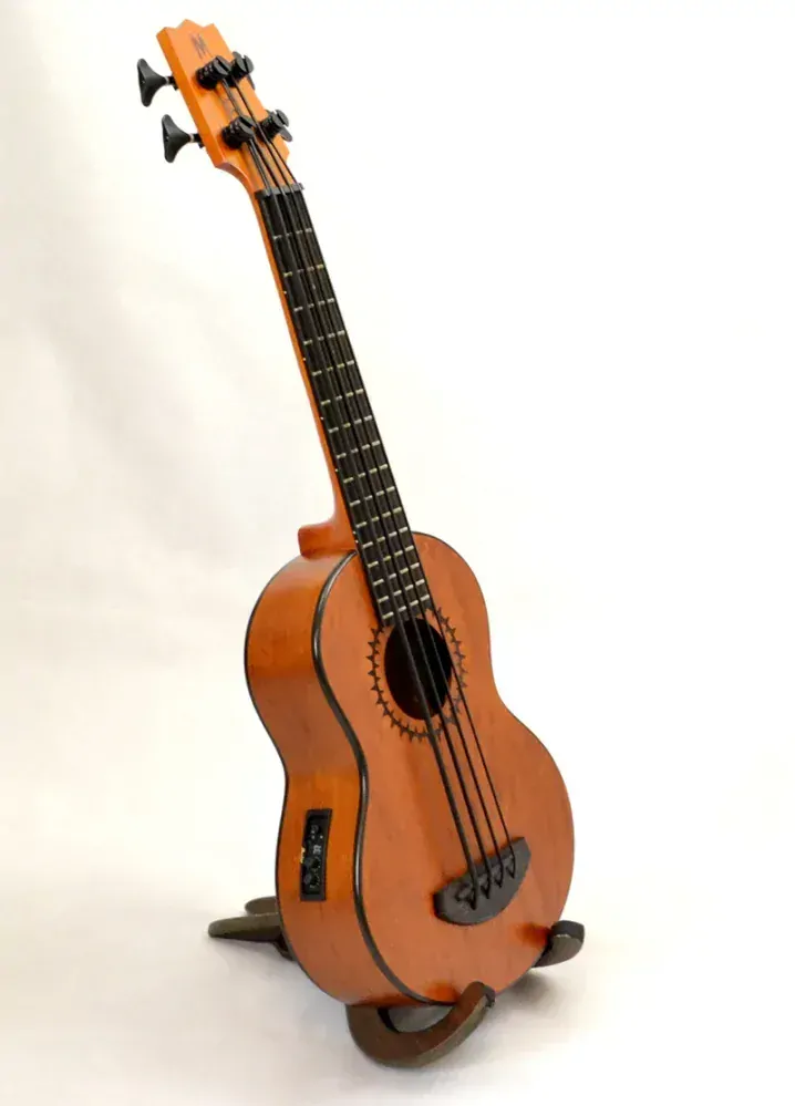 Basové ukulele ukulele MAHALO