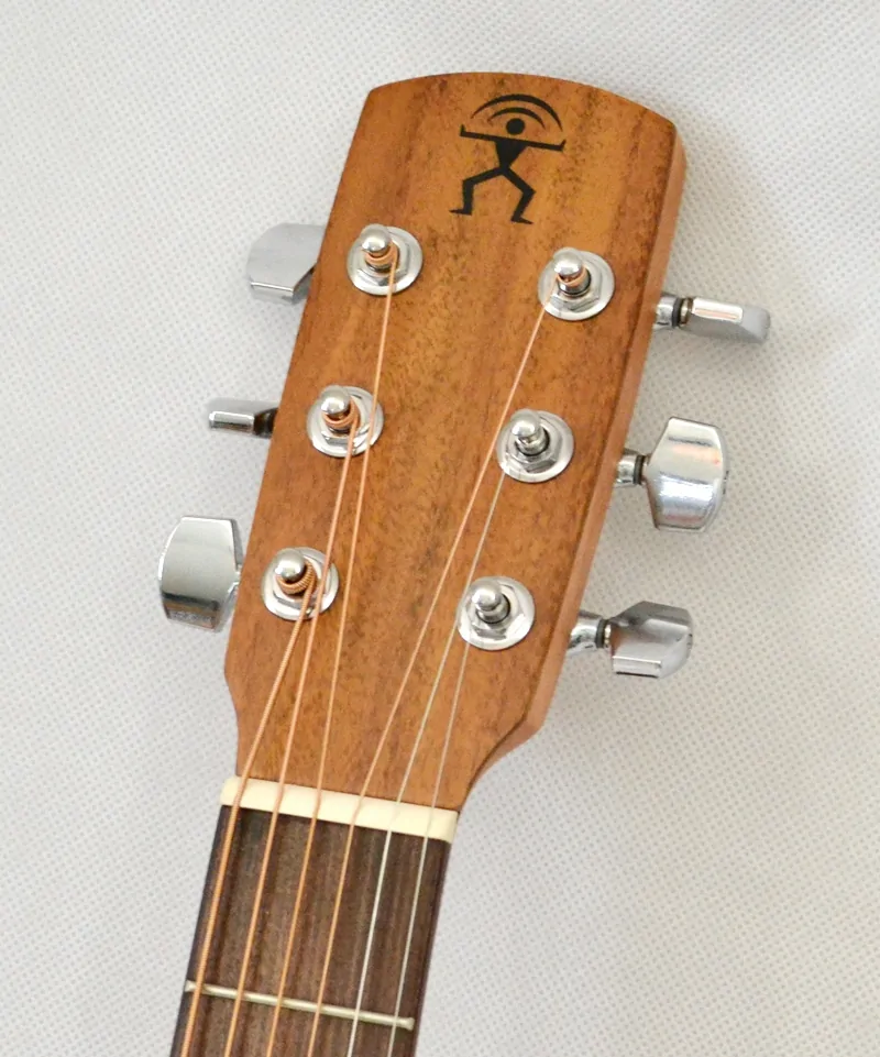 Akustická cestovní kytara aNueNue M3 Original