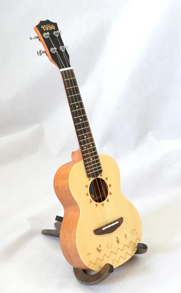 Koncertní ukulele TODO EGYPT s futrálem