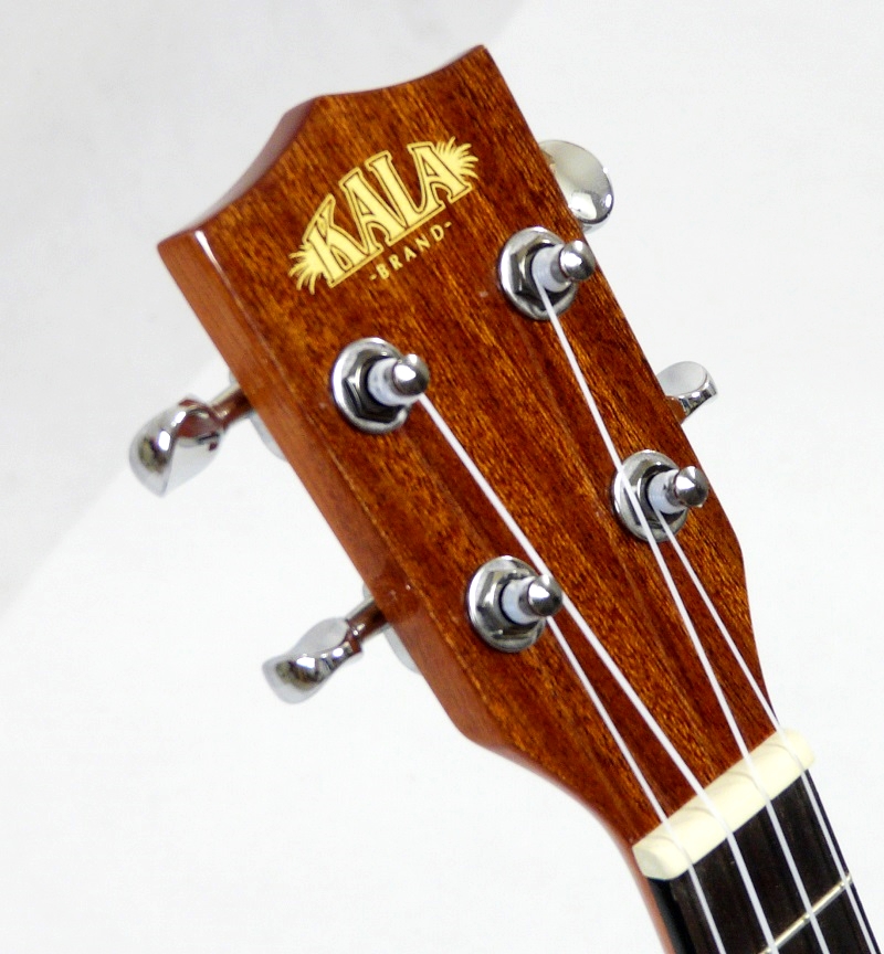 Polomasivní tenor ukulele Kala KA-STG Smrk & mahagon