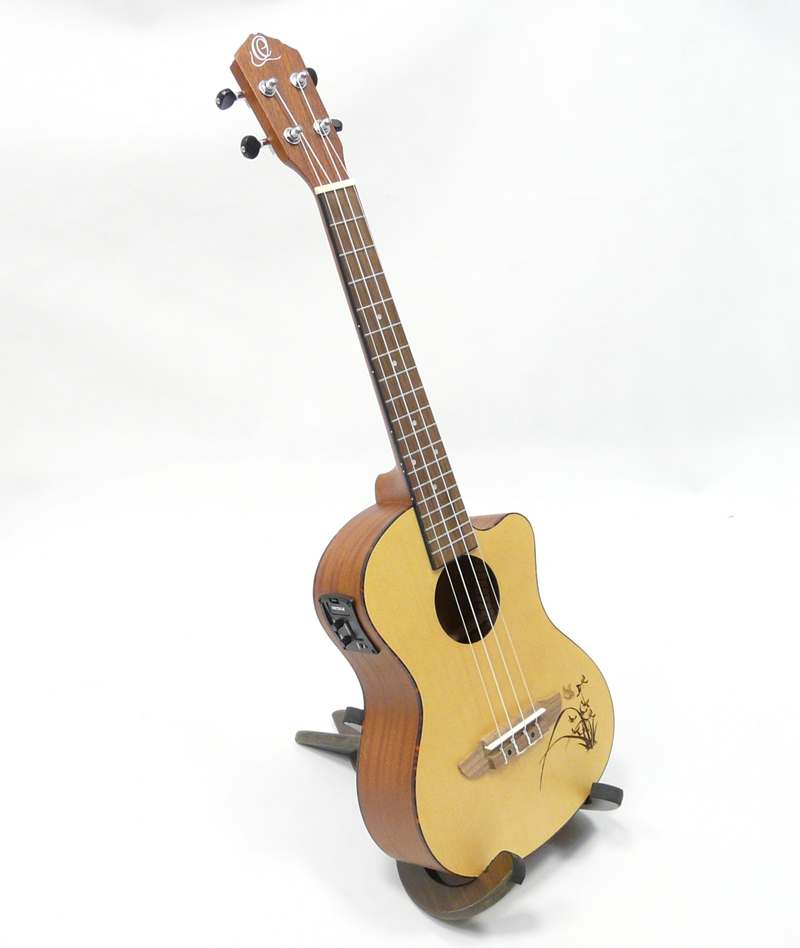 Tenor ukulele ORTEGA RU5CE TE Smrk a sapelli