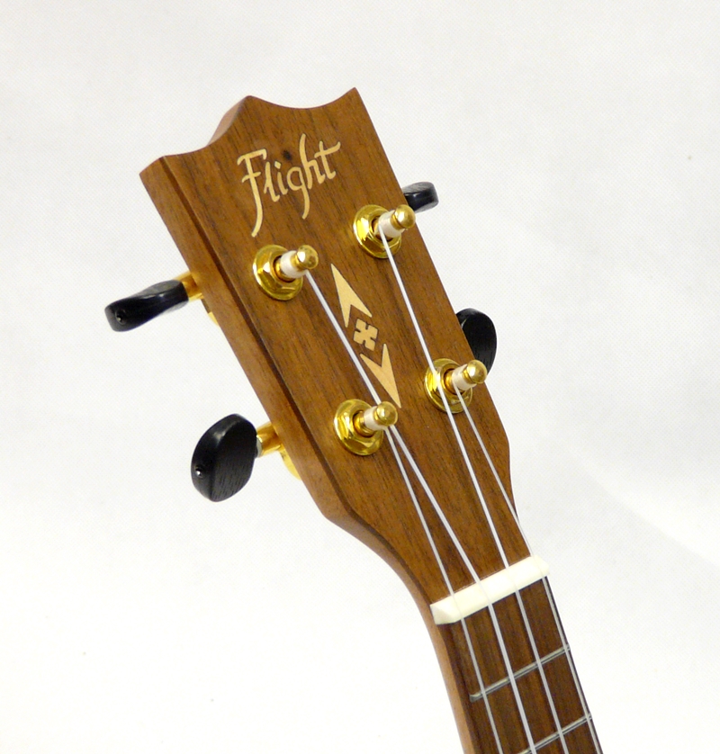 Sopránové ukulele FLIGHT DUS 410 QA javor