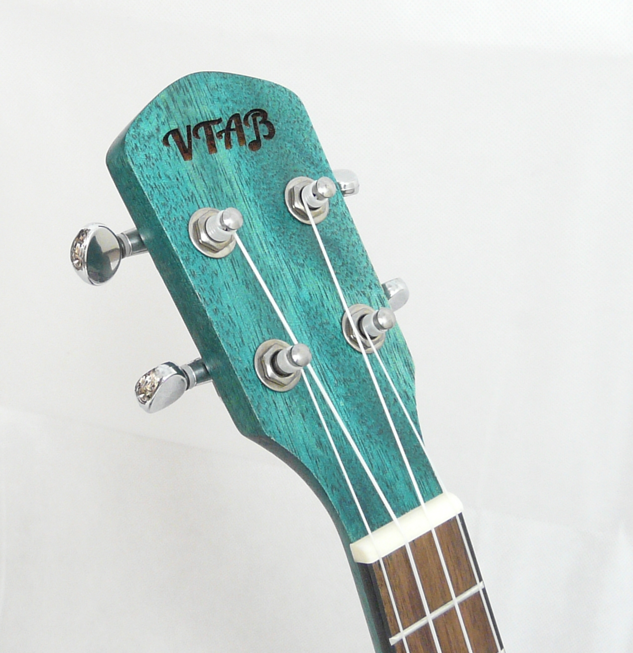Koncertní ukulele VTAB EL-55B - modré