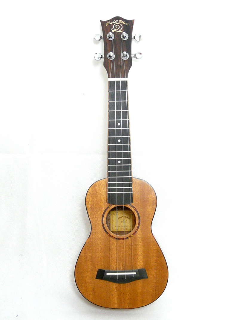 Sopránové ukulele SNAIL UKS-212E Mahagon