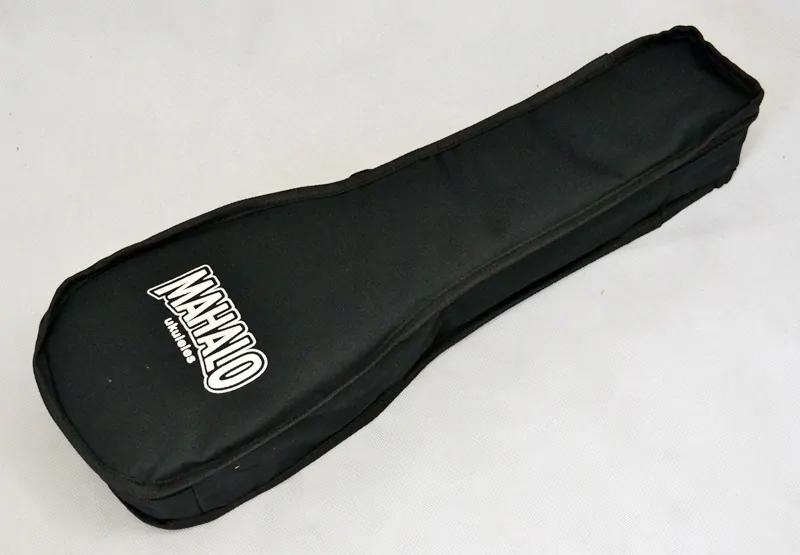 Sopránové elektroakustické ukulele MAHALO Pearl