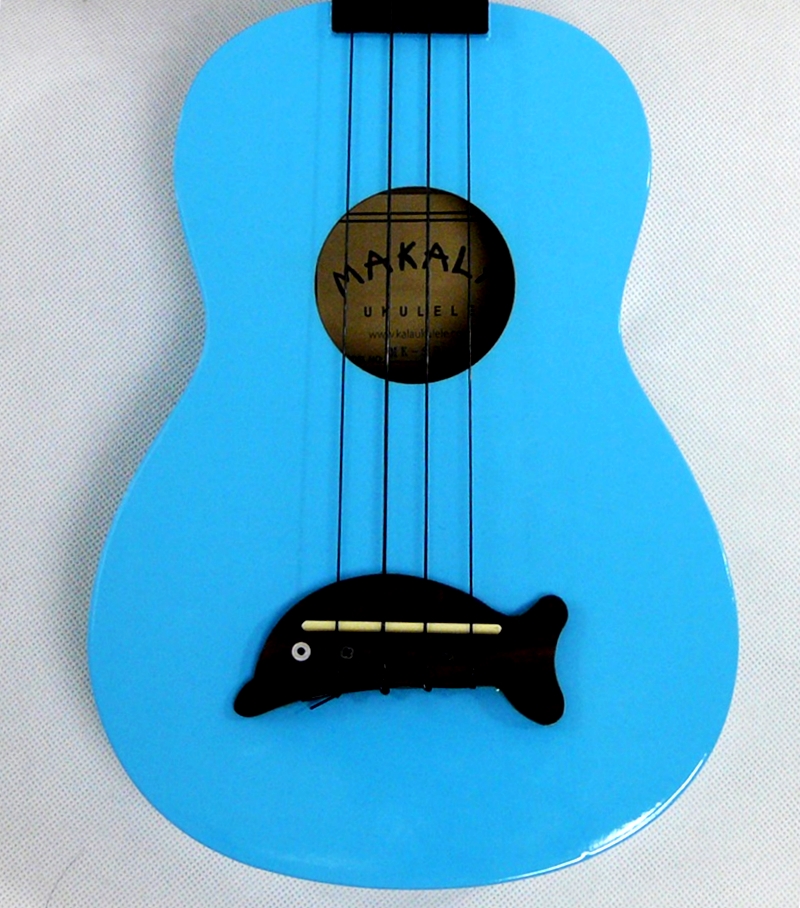Sopránové ukulele Makala MK SD LBL Delfin