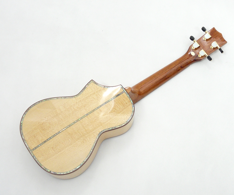 Koncertní ukulele OHANA CK-75CG Smrk a javor