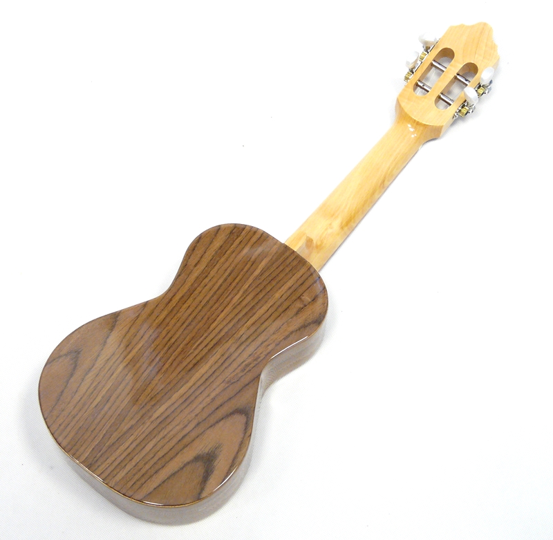 Portugalské cavaquinho APC 100 MT