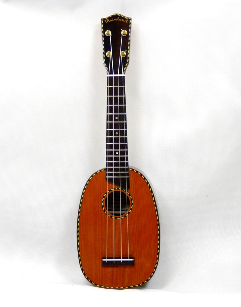 Sopránové pineapple ukulele MAINLAND Červený cedr