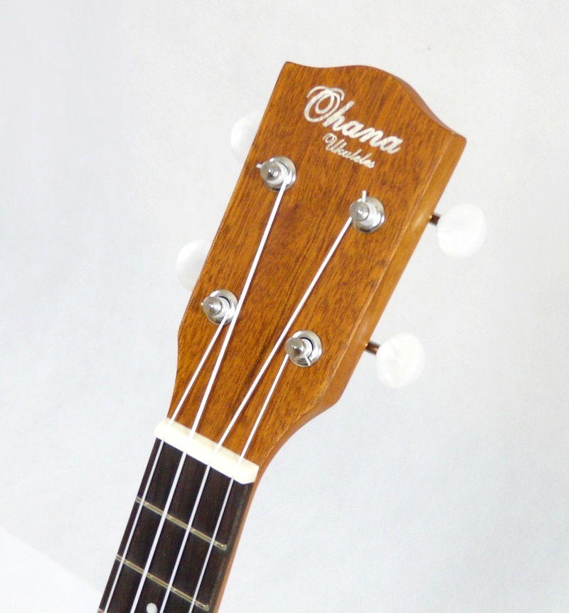 Koncertní mahagonové ukulele Ohana CK-10